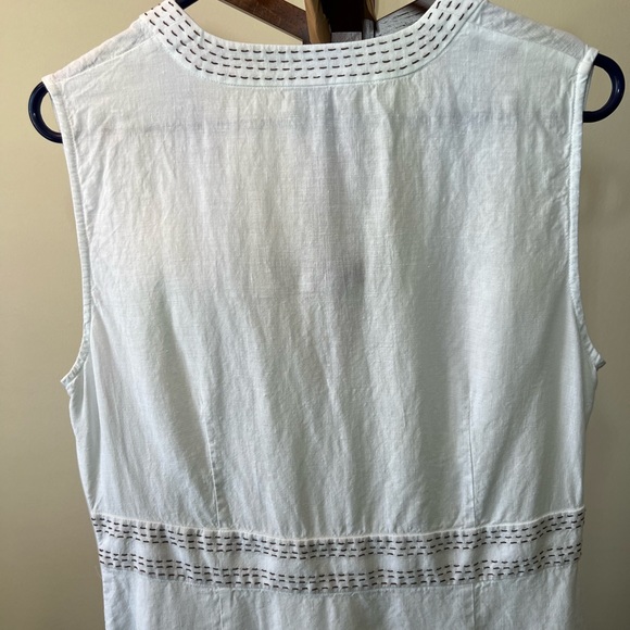 Eddie Bauer Linen Dress. - Picture 6 of 14